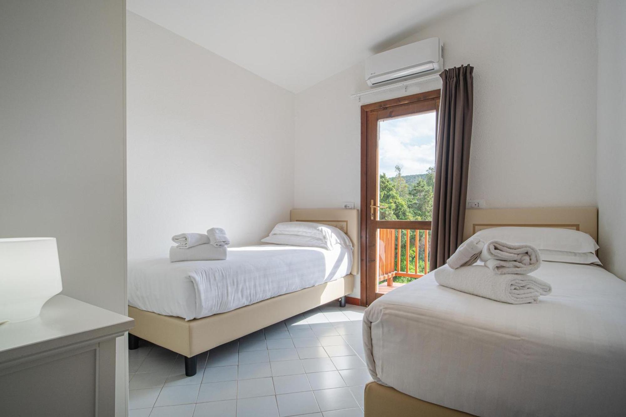 Felix Hotels - Residence Hotel Costa Serena Palau Exterior photo